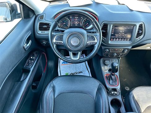 Used 2020 Jeep Compass Trailhawk image 20