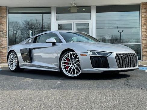 Used 2017 Audi R8 V10 AWD/4WD image 40