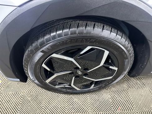 Used 2024 Hyundai Ioniq 5 SEL image 10