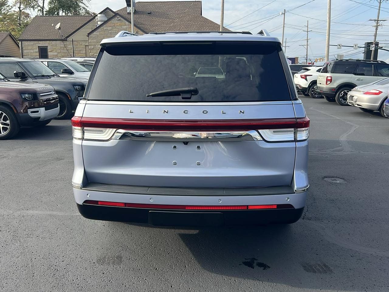 Used 2023 Lincoln Navigator L Black Label AWD/4WD image 6