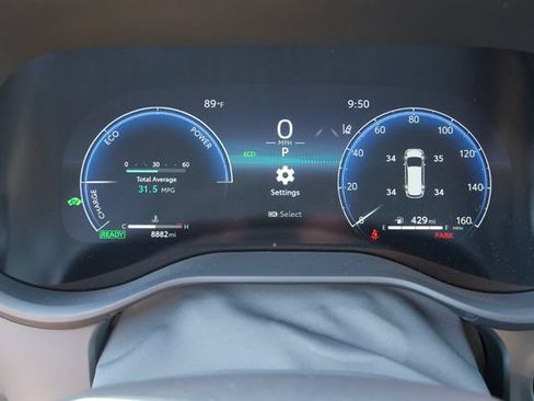 Used 2026 Toyota Sienna Limited AWD/4WD image 32