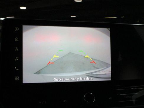 New 2026 Mitsubishi Outlander ES image 13