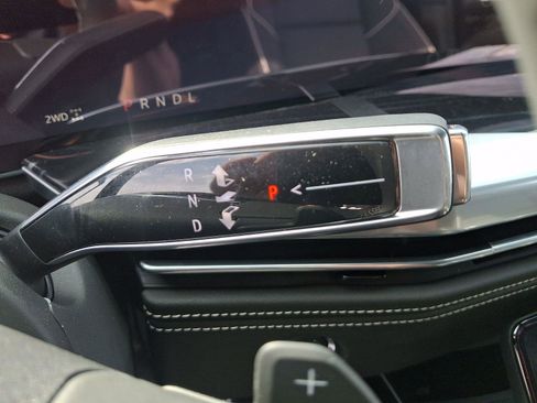 New 2026 Cadillac Escalade ESV Sport image 7