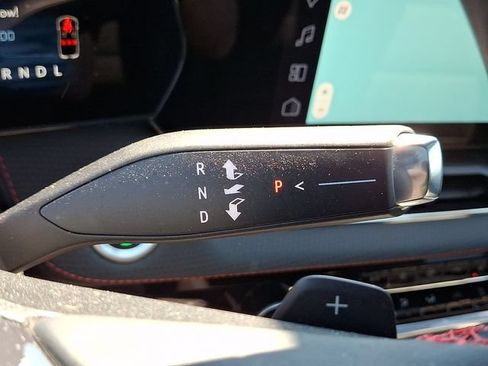 Used 2025 Chevrolet Equinox RS w/ Safety and Technology Package AWD/4WD image 16