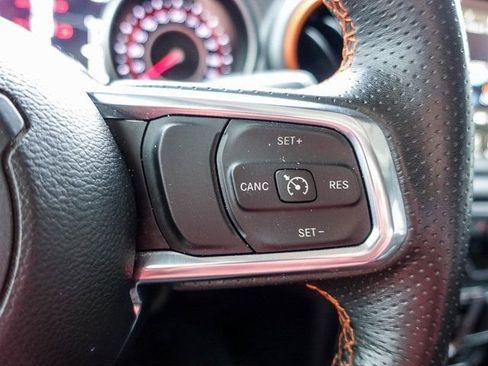 Used 2022 Jeep Gladiator Mojave w/ Cold Weather Group image 27