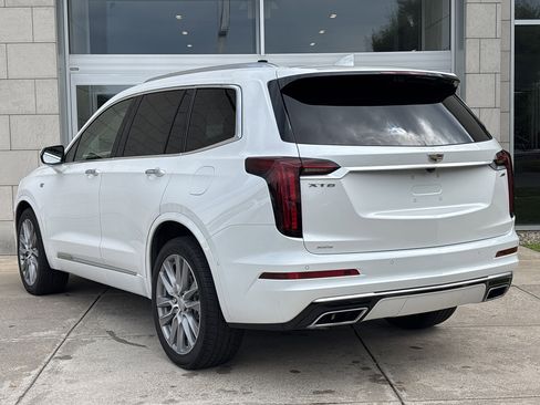 Used 2024 Cadillac XT6 Premium Luxury w/ Platinum Package image 9