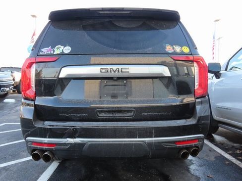 Used 2022 GMC Yukon XL Denali w/ Max Trailering Package image 5