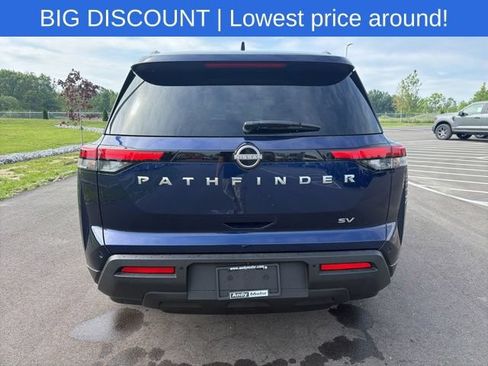 Used 2022 Nissan Pathfinder SV FWD image 9