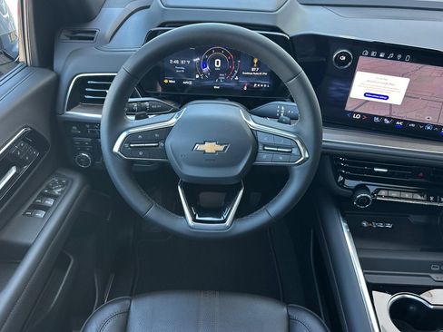 New 2026 Chevrolet Suburban High Country AWD/4WD image 14