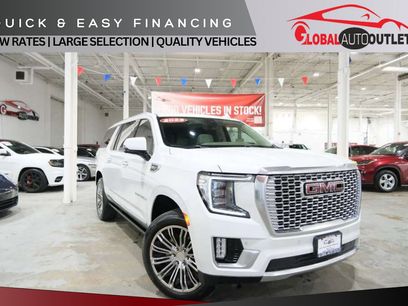 Used 2022 GMC Yukon XL Denali w/ Advanced Technology Package