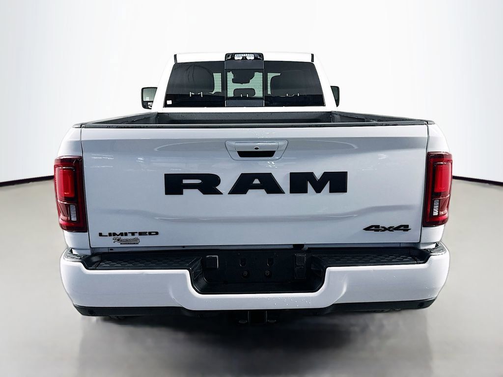 Used 2025 RAM 2500 Limited AWD/4WD image 6