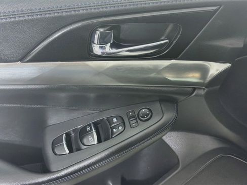 Used 2019 Nissan Maxima 3.5 S w/ Floor Mat Group FWD image 15