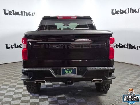 Certified 2025 Chevrolet Silverado 1500 Custom Trail Boss w/ LPO, Dark Essentials Package AWD/4WD image 6