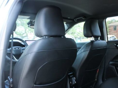 Used 2025 Jeep Compass Trailhawk w/ Trailhawk Elite Group AWD/4WD image 34