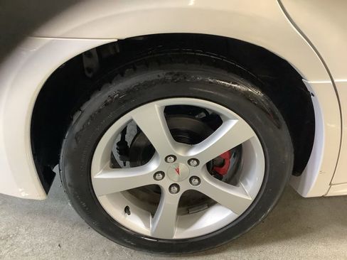 Used 2005 Pontiac Bonneville GXP FWD image 12