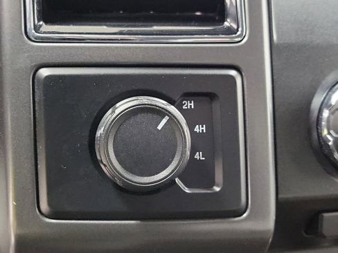 Used 2018 Ford F150 XLT AWD/4WD image 32