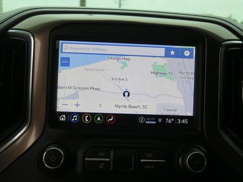 Used 2022 Chevrolet Silverado 2500 High Country w/ Z71 Off-Road Package image 11