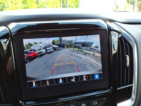 Used 2023 Chevrolet Traverse RS w/ LPO, Floor Liner Package AWD/4WD image 22