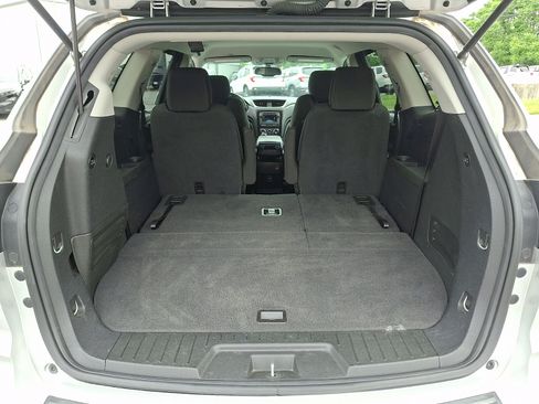 Used 2017 Chevrolet Traverse LT AWD/4WD image 30