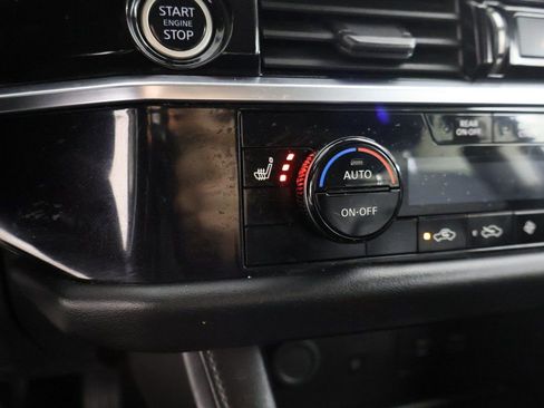 Used 2023 Nissan Pathfinder SL image 49