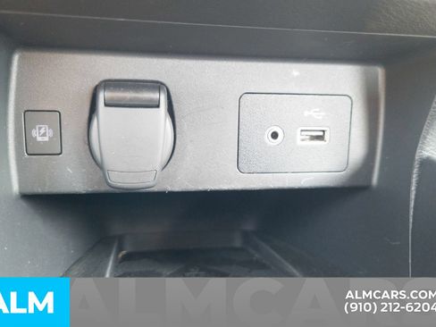 Used 2024 Nissan Versa SV FWD image 25