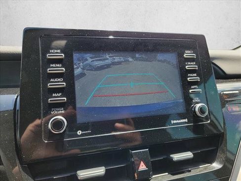 Used 2021 Toyota Camry LE FWD image 20