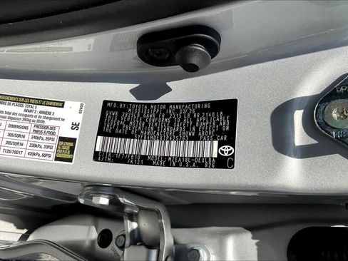 Used 2026 Toyota Corolla LE FWD image 33