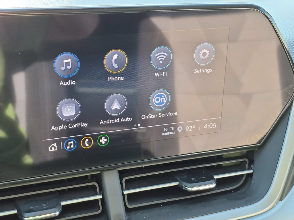 Used 2025 Chevrolet Trax LS FWD image 17