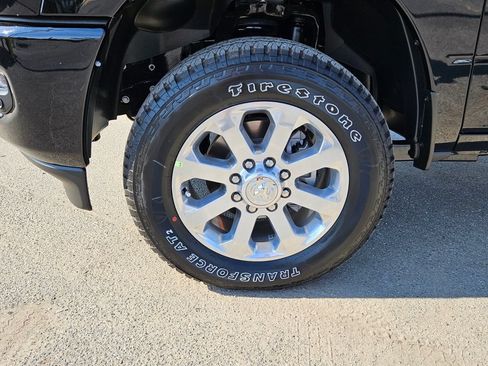 New 2026 RAM 2500 Big Horn AWD/4WD image 9