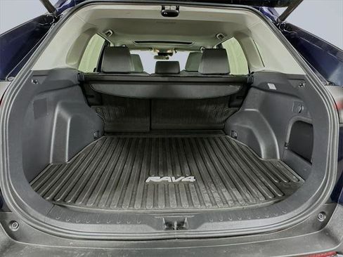 Certified 2021 Toyota RAV4 XLE w/ Convenience Package image 25