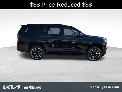 Used 2025 Chevrolet Tahoe RST image 2