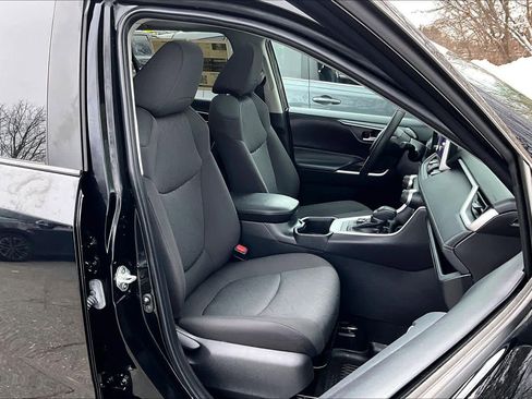 Certified 2024 Toyota RAV4 XLE w/ Convenience Package image 7