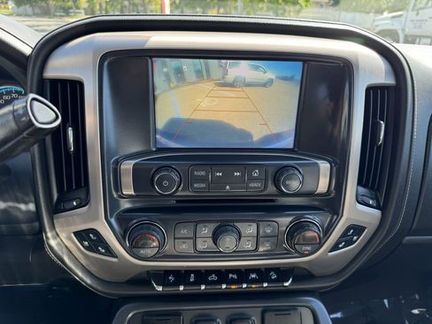 Used 2018 GMC Sierra 1500 Denali image 11