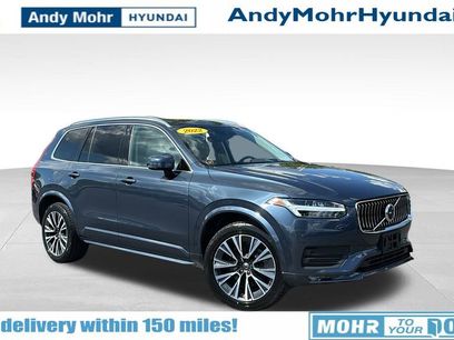 Used 2022 Volvo XC90 T6 Momentum w/ Advanced Package