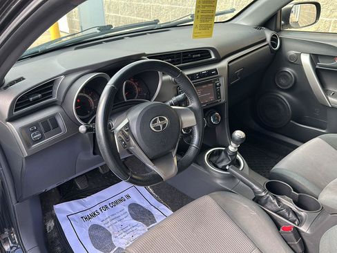 Used 2014 Scion tC FWD image 5