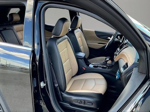 Used 2022 Chevrolet Equinox Premier AWD/4WD image 28