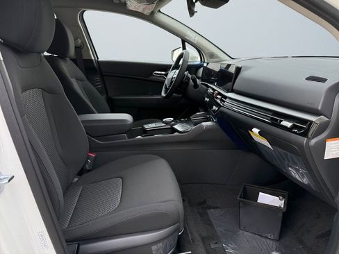 New 2026 Kia Sportage S image 15