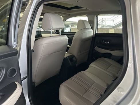 Used 2026 Honda HR-V EX-L image 9