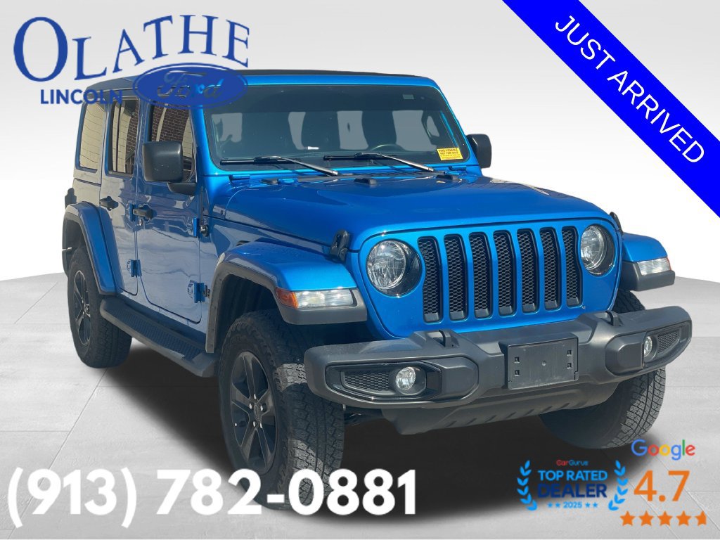 Used 2023 Jeep Wrangler Unlimited Sahara AWD/4WD image 2