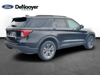 New 2026 Ford Explorer Active w/ Active Comfort Package