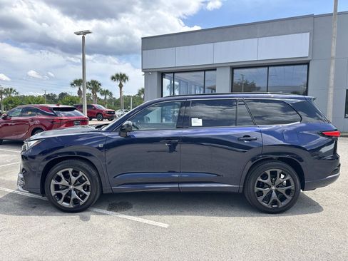 New 2026 Lexus TX 500h AWD image 7