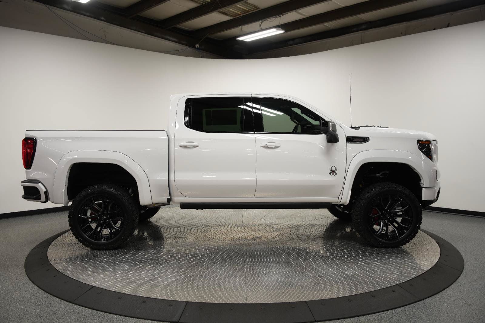 New 2026 GMC Sierra 1500 AT4 w/ AT4 Premium Package AWD/4WD image 11