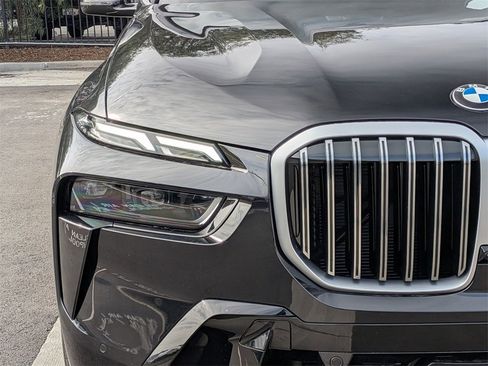 New 2026 BMW X7 xDrive40i w/ M Sport Package image 21