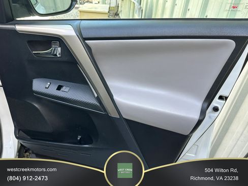 Used 2014 Toyota RAV4 Limited AWD/4WD image 17