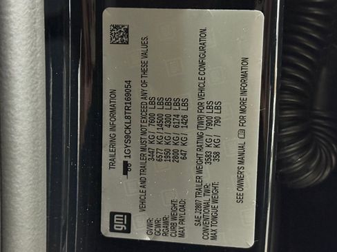 New 2026 Cadillac Escalade Luxury w/ Touring Package image 17