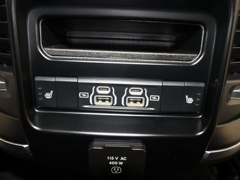 Used 2024 RAM 2500 Laramie image 19