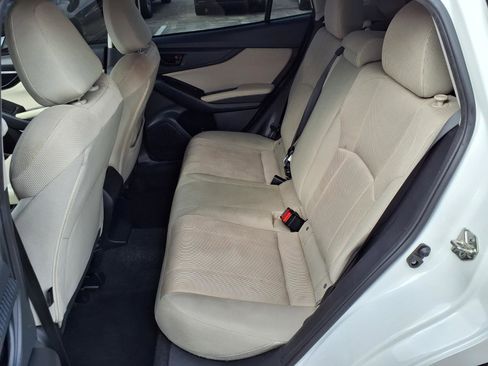 Used 2019 Subaru Impreza 2.0i w/ Eyesight image 18