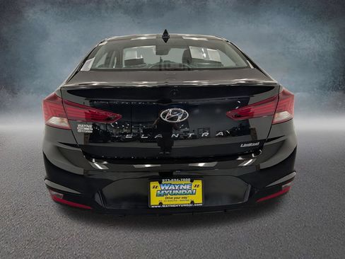 Used 2019 Hyundai Elantra Limited w/ Cargo Package FWD image 5