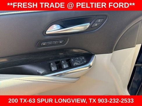 Used 2020 Cadillac XT4 Premium Luxury FWD image 6