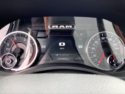 Used 2024 RAM 2500 Laramie w/ Night Edition AWD/4WD image 25